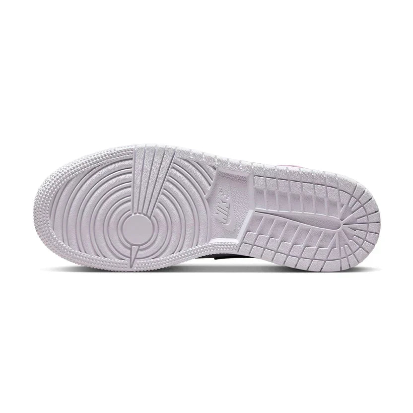 Air Jordan 1 Mid 'Barely Grape'