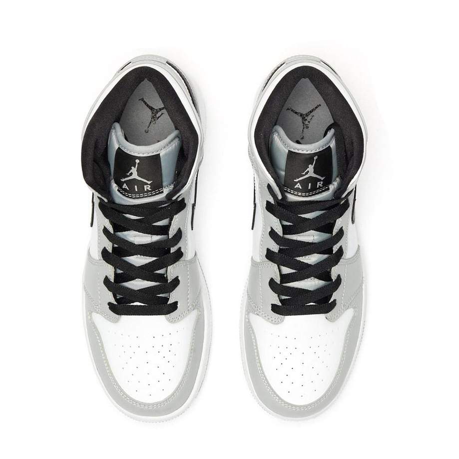 Air Jordan 1 Mid 'Light Smoke Grey'