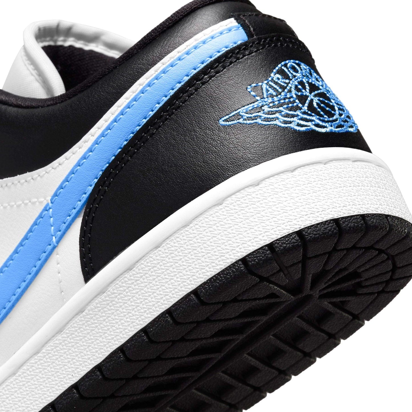 Air Jordan 1 Low 'University Blue Black'