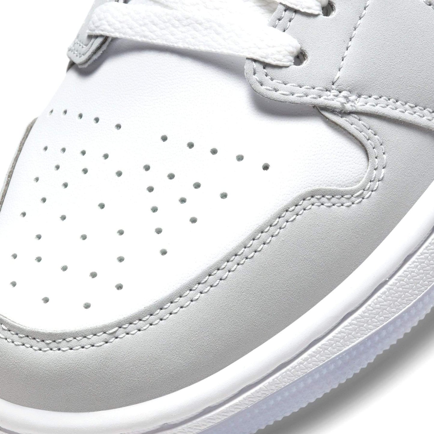 Air Jordan 1 Mid 'Wolf Grey Aluminium'